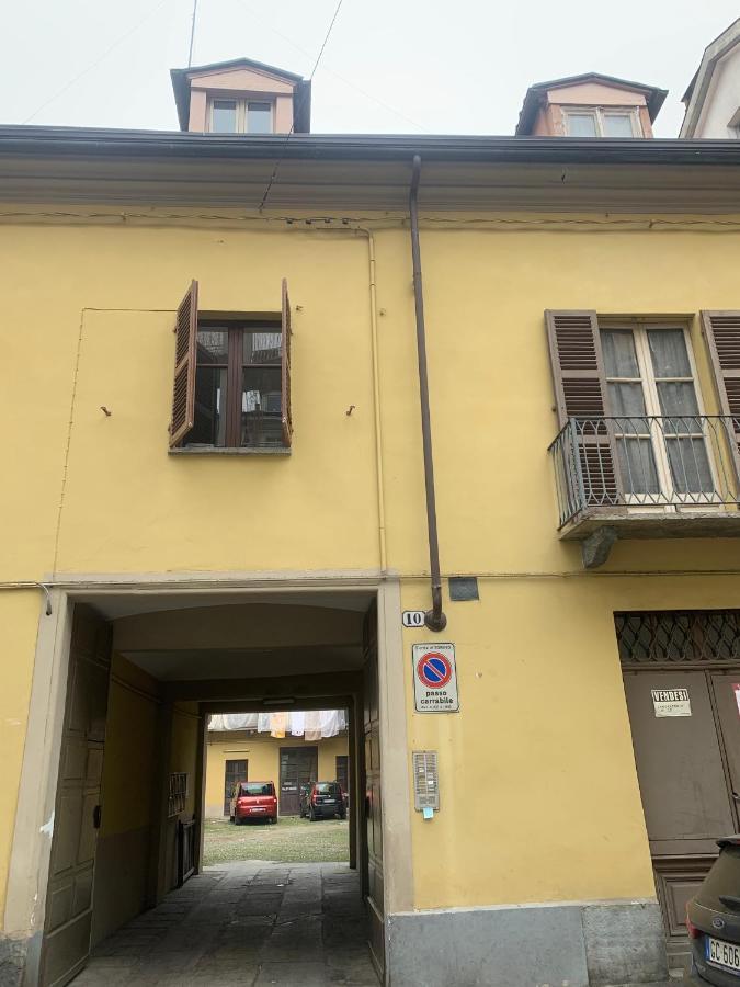 Modern Apartment Piazza Statuto Porta Susa Fs Torino Eksteriør bilde