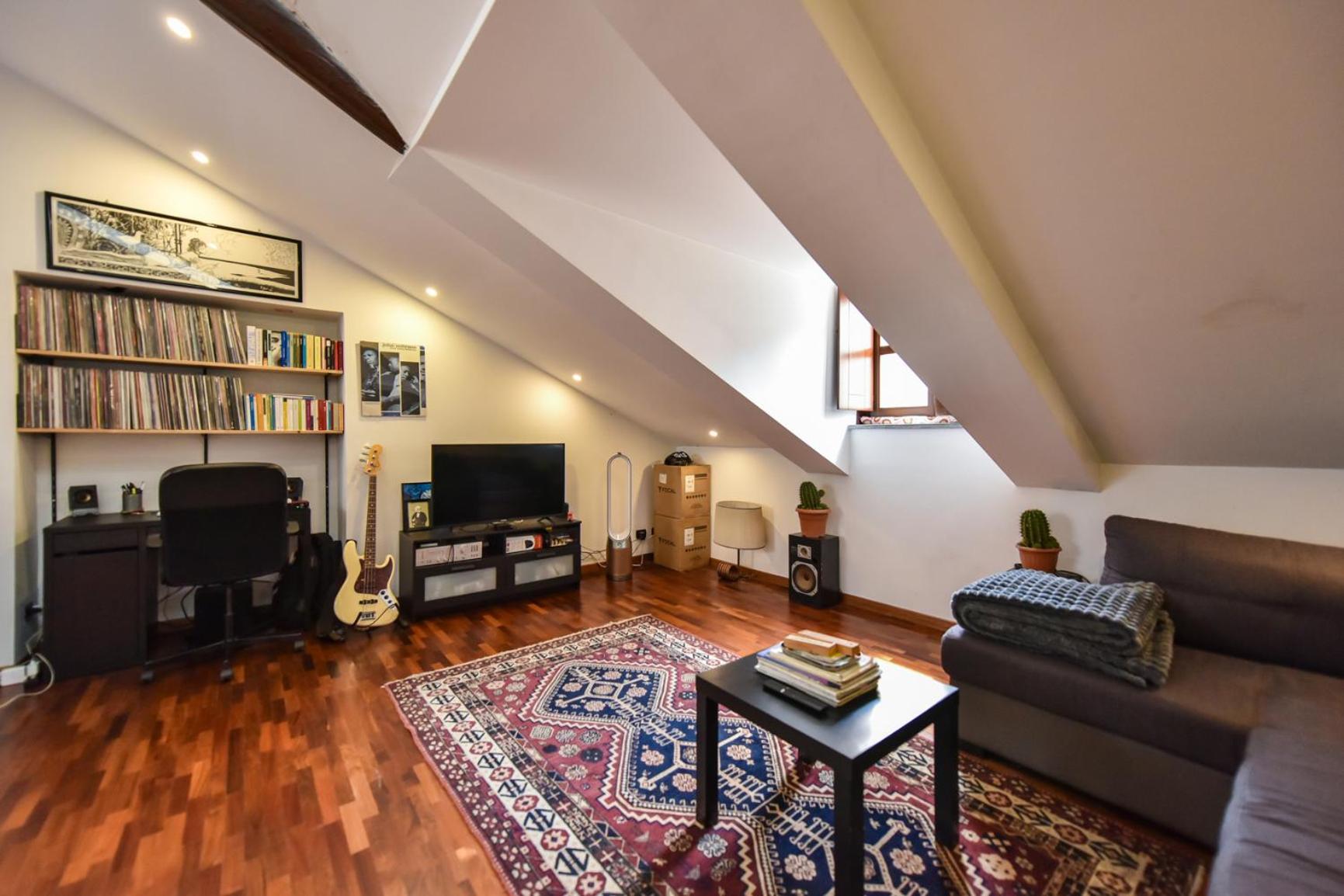 Modern Apartment Piazza Statuto Porta Susa Fs Torino Eksteriør bilde